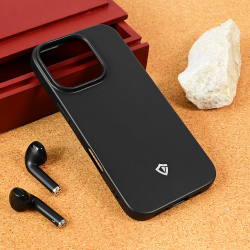Futrola Teracell Skin za iPhone 16 Pro mat crna.