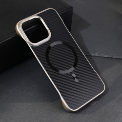 Futrola Magsafe Carbon za iPhone 15 Pro Max 6.7 crna.
