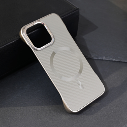 Futrola Magsafe Carbon za iPhone 13 Pro siva.
