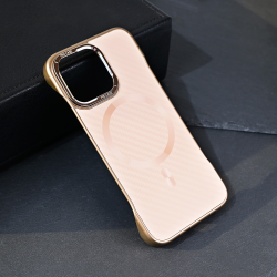 Futrola Magsafe Carbon za iPhone 13 Pro bez.