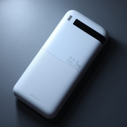 Power Bank baterija prenosiva baterija REMAX Piloteer Series RPP-71 20W+22.5W Fast Charging 10000mAh beli.
