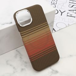 Futrola UrbanMesh MagSafe za iPhone 15 DZ05 (MS).