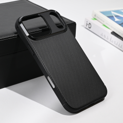 Futrola Defender Carbon za iPhone 17 Pro Max 6.9 crna.