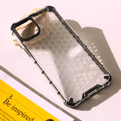 Futrola Honeycomb za iPhone 14 Plus bela.