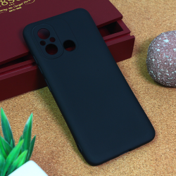 Futrola Teracell Giulietta za Xiaomi Redmi 12C mat crna.