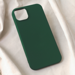 Futrola Teracell Soft Velvet za iPhone 15 Plus tamno zelena.