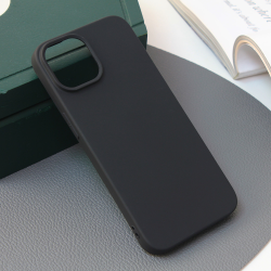 Silikonska futrola Skin za iPhone 15 mat crna.