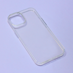 Silikonska futrola Skin za iPhone 13 Transparent.