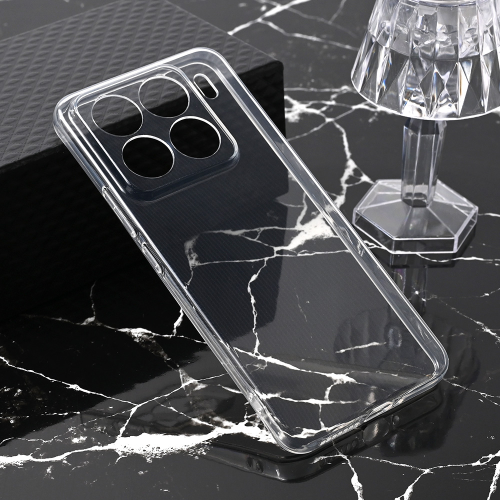 Silikonska futrola Ultra Thin za Xiaomi 15 Pro Transparent.