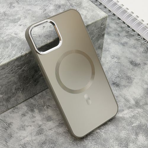 Futrola COLOR METAL MagSafe za iPhone 13 (6.1) srebrna (MS).