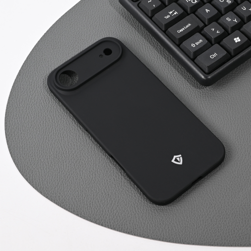 Futrola Teracell Skin za iPhone 17 Air mat crna.
