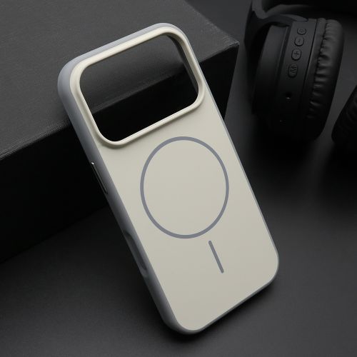 Futrola CHROME MagSafe za iPhone 17 Pro bela (MS).