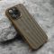 Futrola CARBON MagSafe za iPhone 16 Pro Max (6.9) zlatna (small camera) (MS).