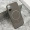Futrola URBAN EDGE Magsafe za iPhone 17 siva (MS).